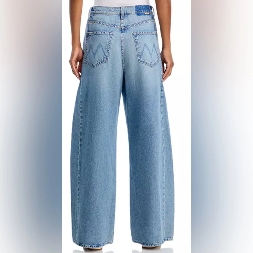 Mother The Pipe Dream Button Sneak High Rise Jeans in Leap At The Chance | 24 - Picture 6 of 14